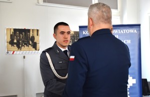 policjanci